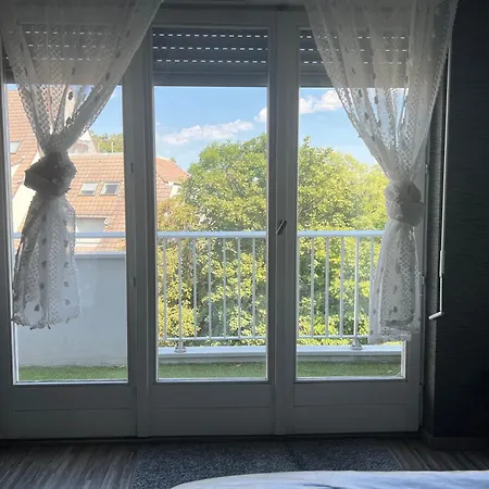 Charmant Appartement Lumineux Proche Du Centre Ville Strasbourg Exterior photo